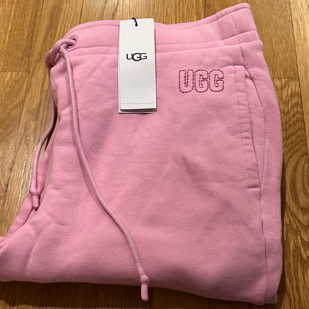 UGG Pink Daniella Sweatpants joggers NWT size large,light pink pockets - Picture 7 of 7